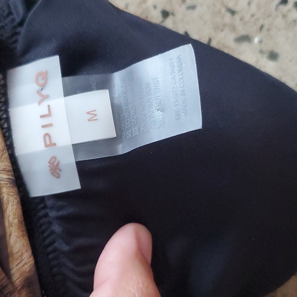 PilyQ Kylie Leopard-Print Triangle Bikini Swim Top Medium - Picture 8 of 14